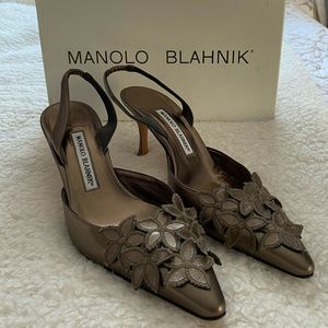 Manolo Blahnik Blomia Kitten Heel Size 39.5